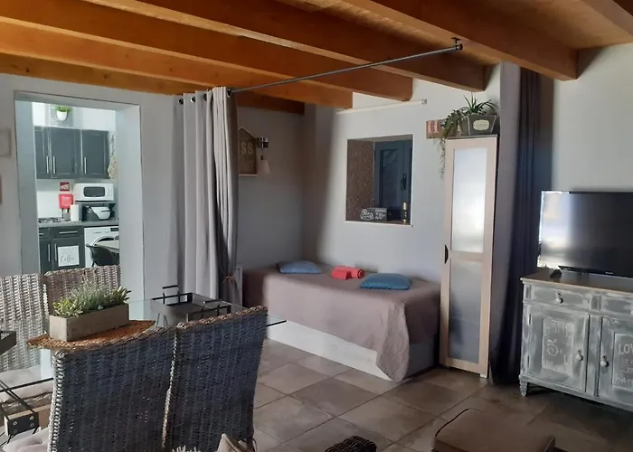 Casa Da Escola * Cacia